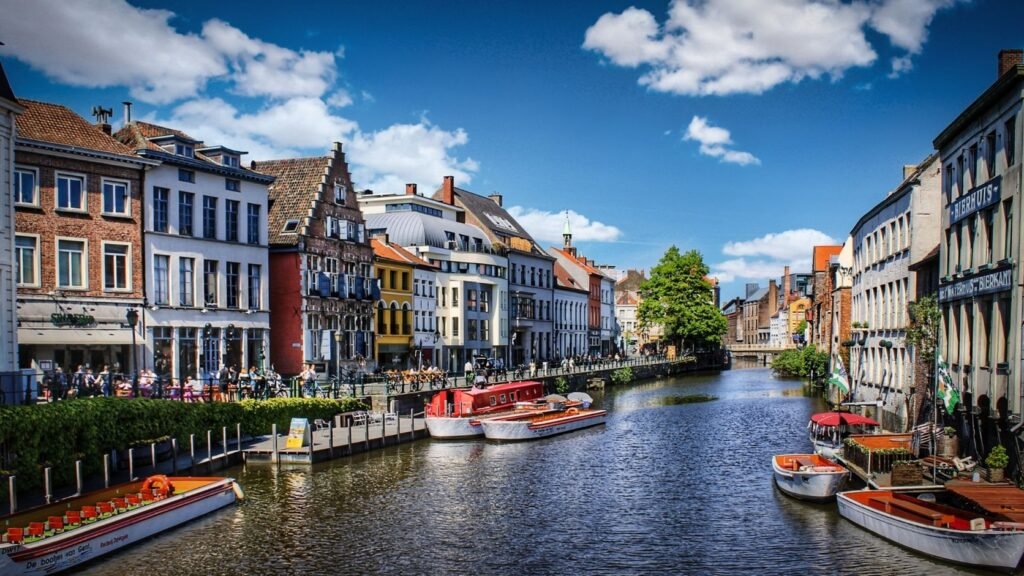 Explore Europe